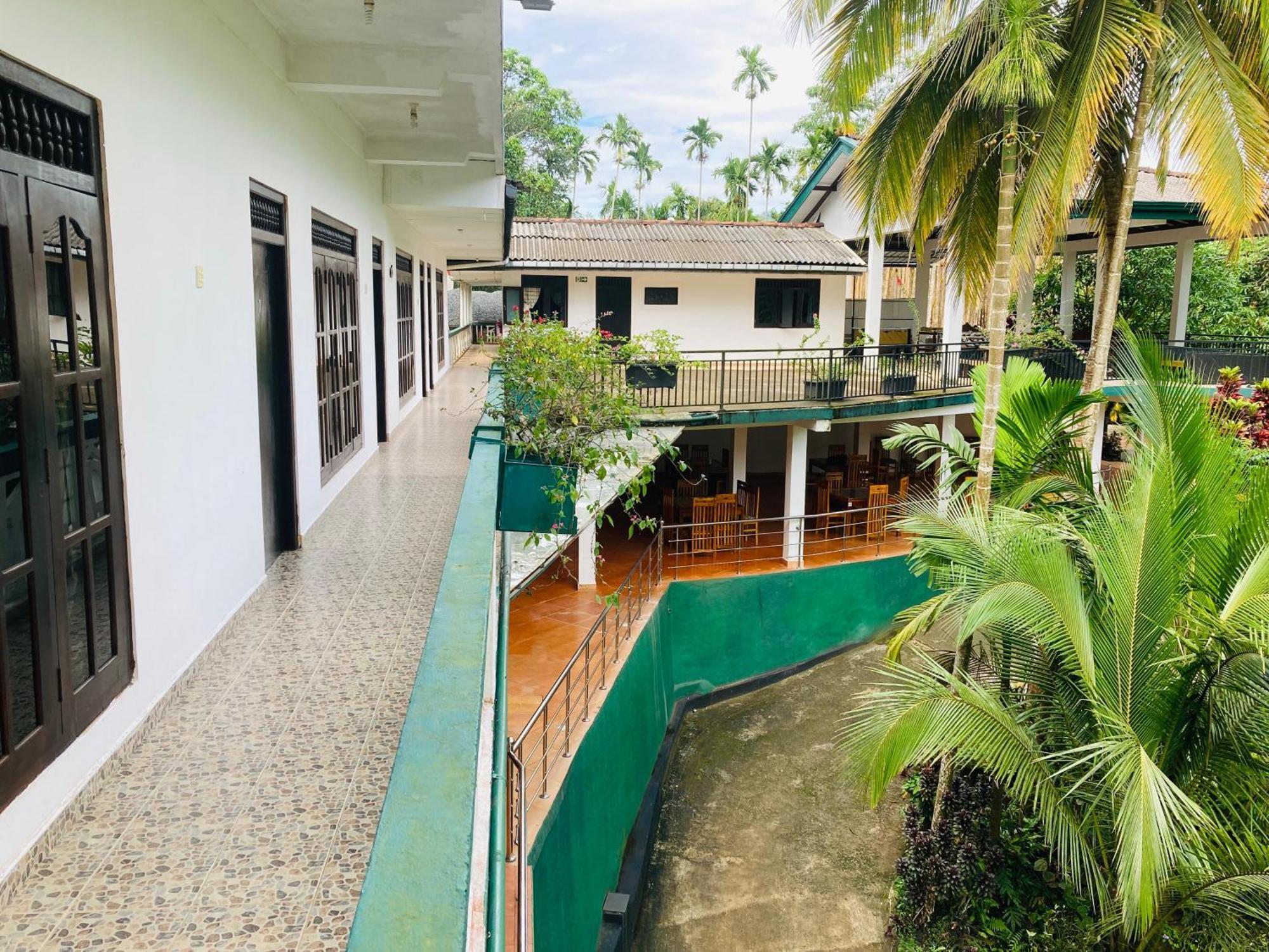 Rainforest Lodge, Deniyaya Singheraja Exteriér fotografie